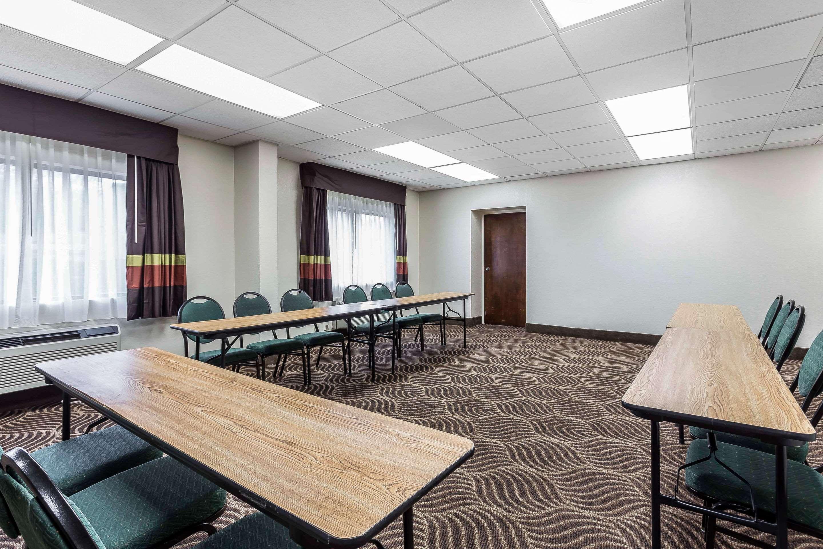 Quality Inn & Suites Солсбері Екстер'єр фото